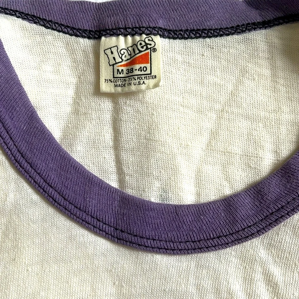 Vintage Tshirt - Picture 3 of 5